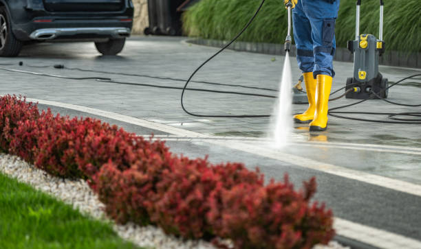 Why Choose Our Certified Pressure Washing Experts for Your Project Needs in Hypoluxo, FL?
